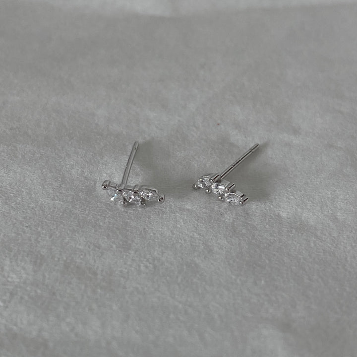 TIBI SILVER WHITE EARRINGS