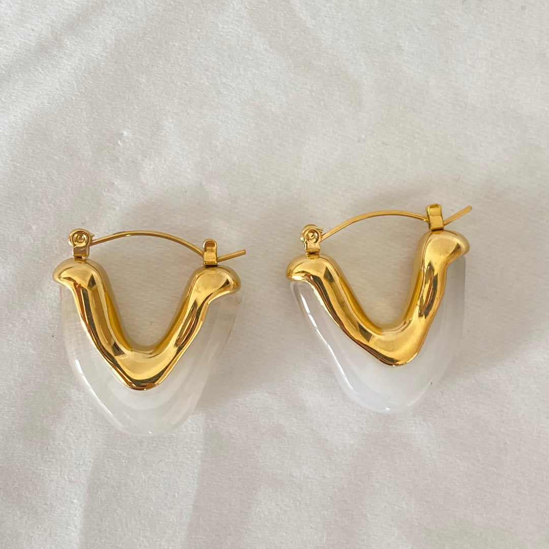 MEG GOLD WHITE EARRINGS
