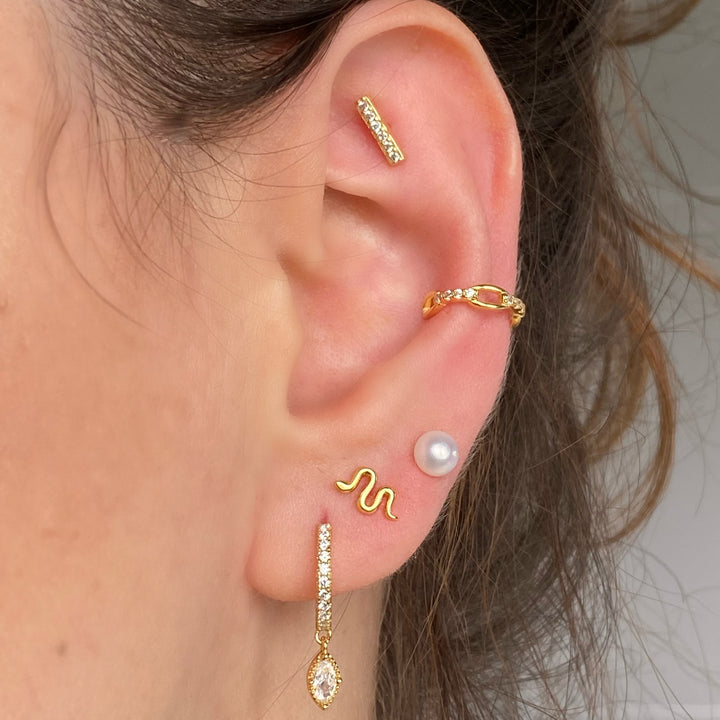 CECILIA GOLD WHITE EARRINGS