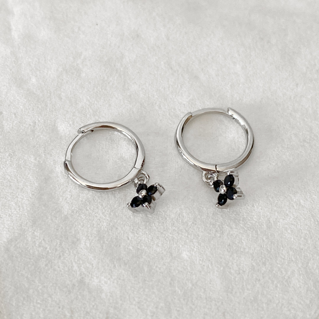 FLORA SILVER BLACK EARRINGS