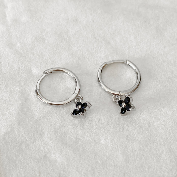 FLORA SILVER BLACK EARRINGS