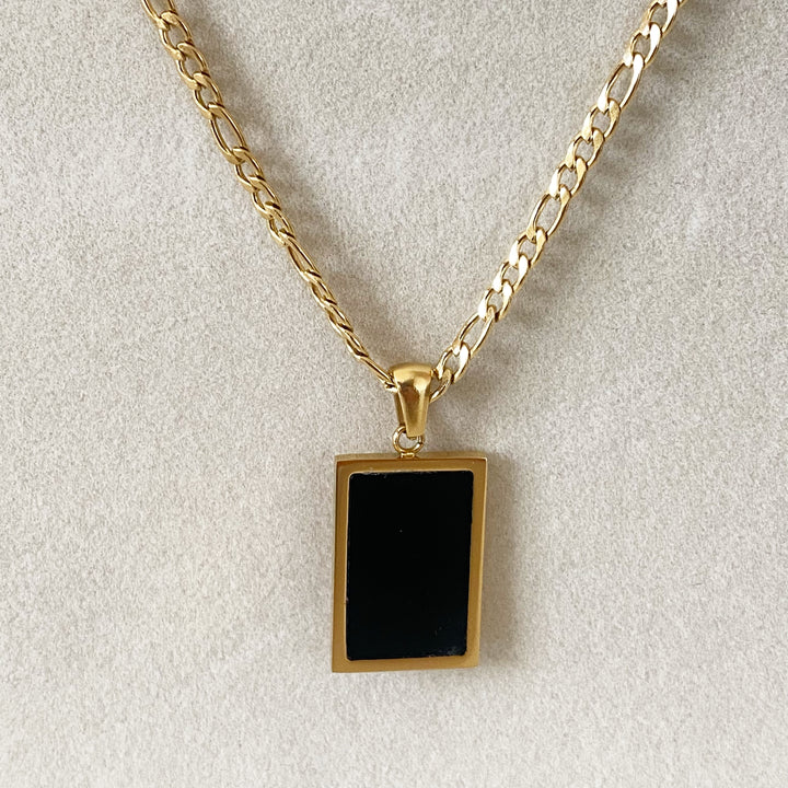 IRIA BLACK NECKLACE