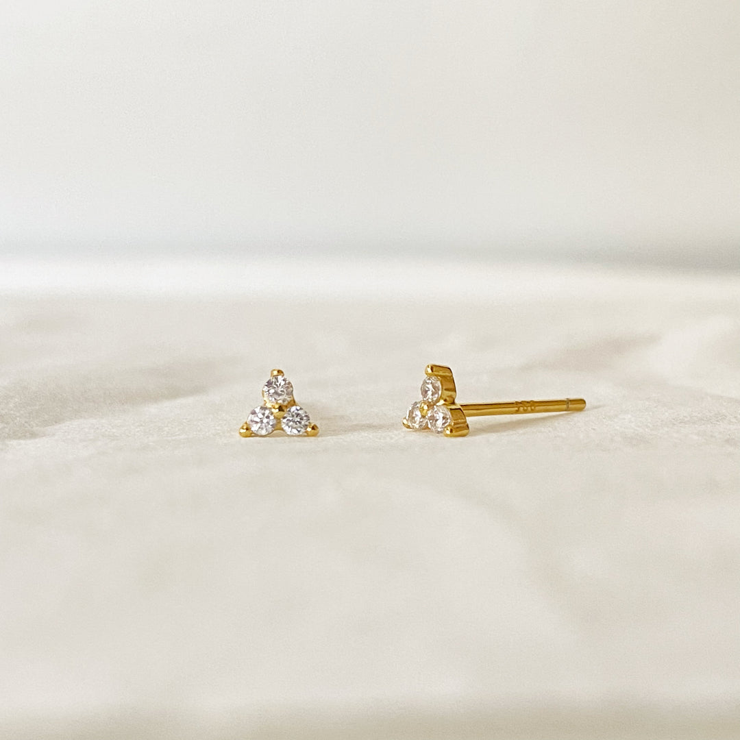 KOI GOLD WHITE EARRINGS