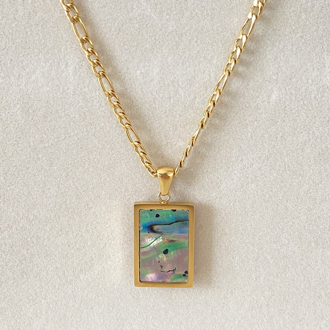 IRIA MARBLE NECKLACE
