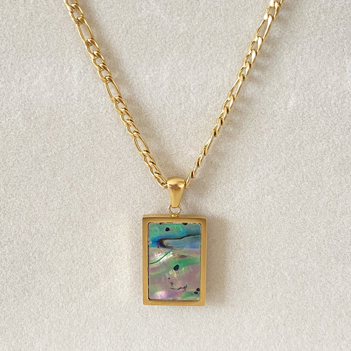 IRIA MARBLE NECKLACE