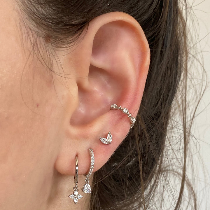 AMELIA SILVER WHITE EARRINGS