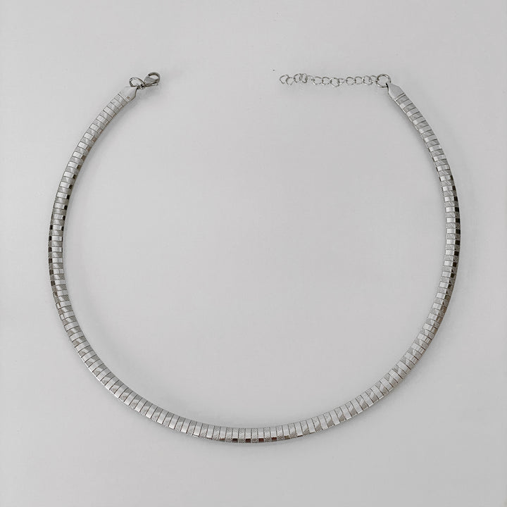 ABBY SILVER NECKLACE