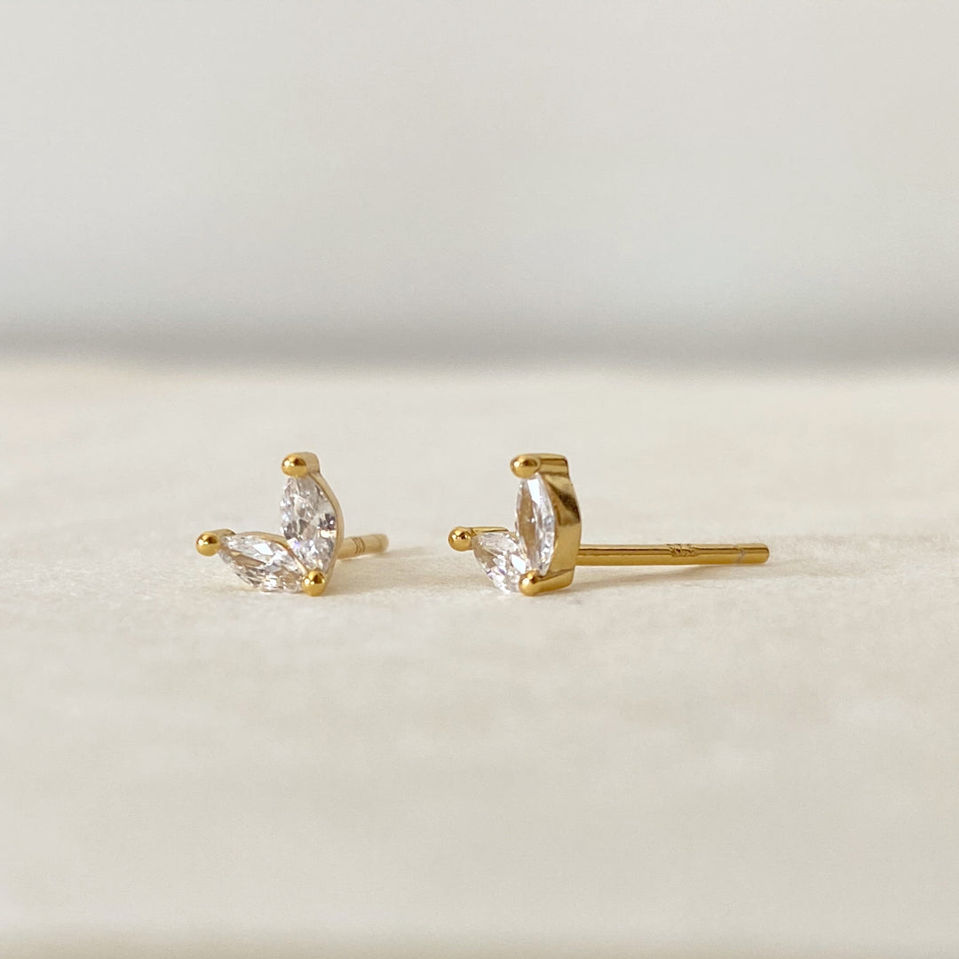 EMMA GOLD WHITE EARRINGS