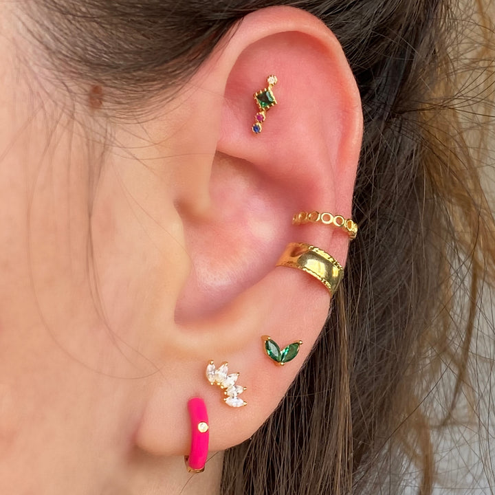 VEGA GOLD WHITE EARRINGS