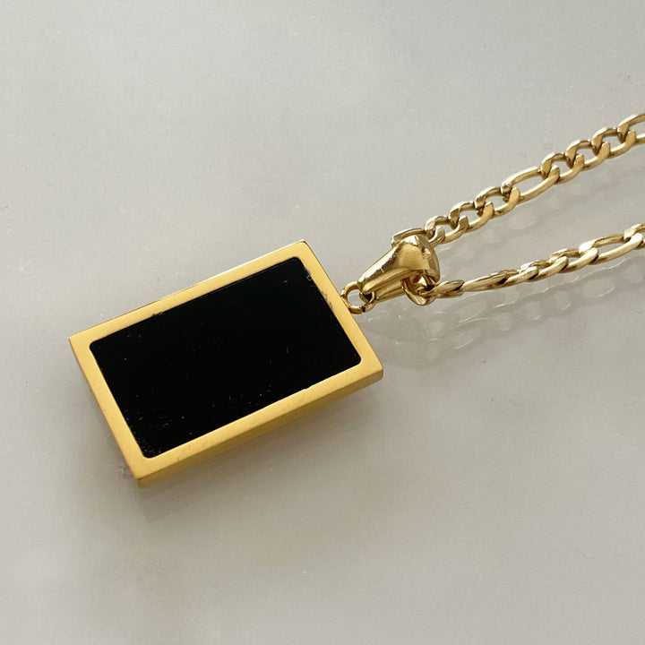IRIA BLACK NECKLACE