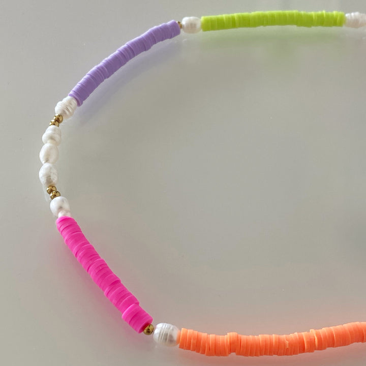 SUMMER CHIC MULTI-COLOUR NECKLACE