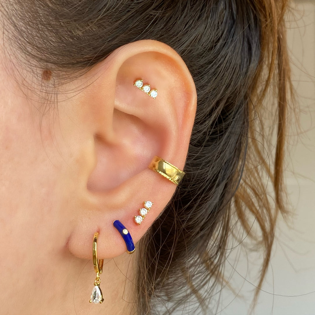 KELLY GOLD WHITE EARRINGS