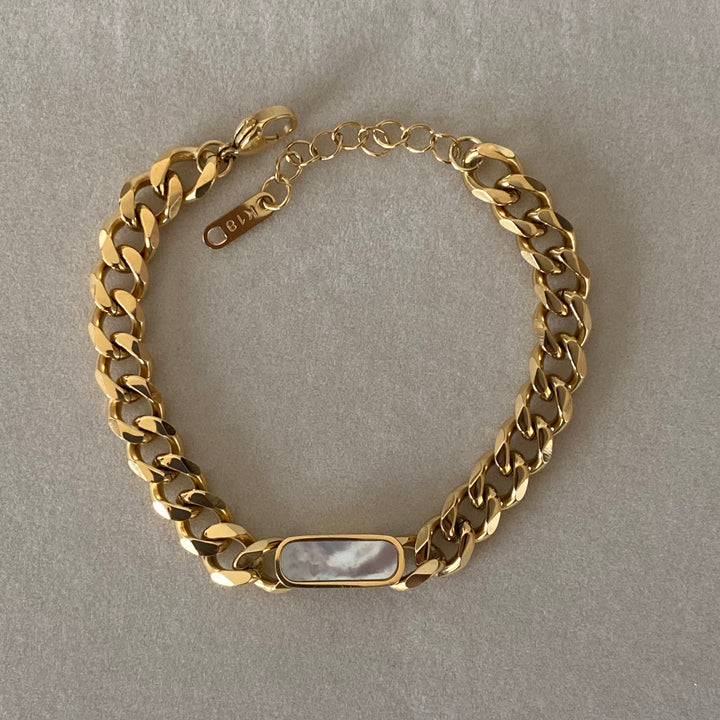 VALERIA WHITE BRACELET