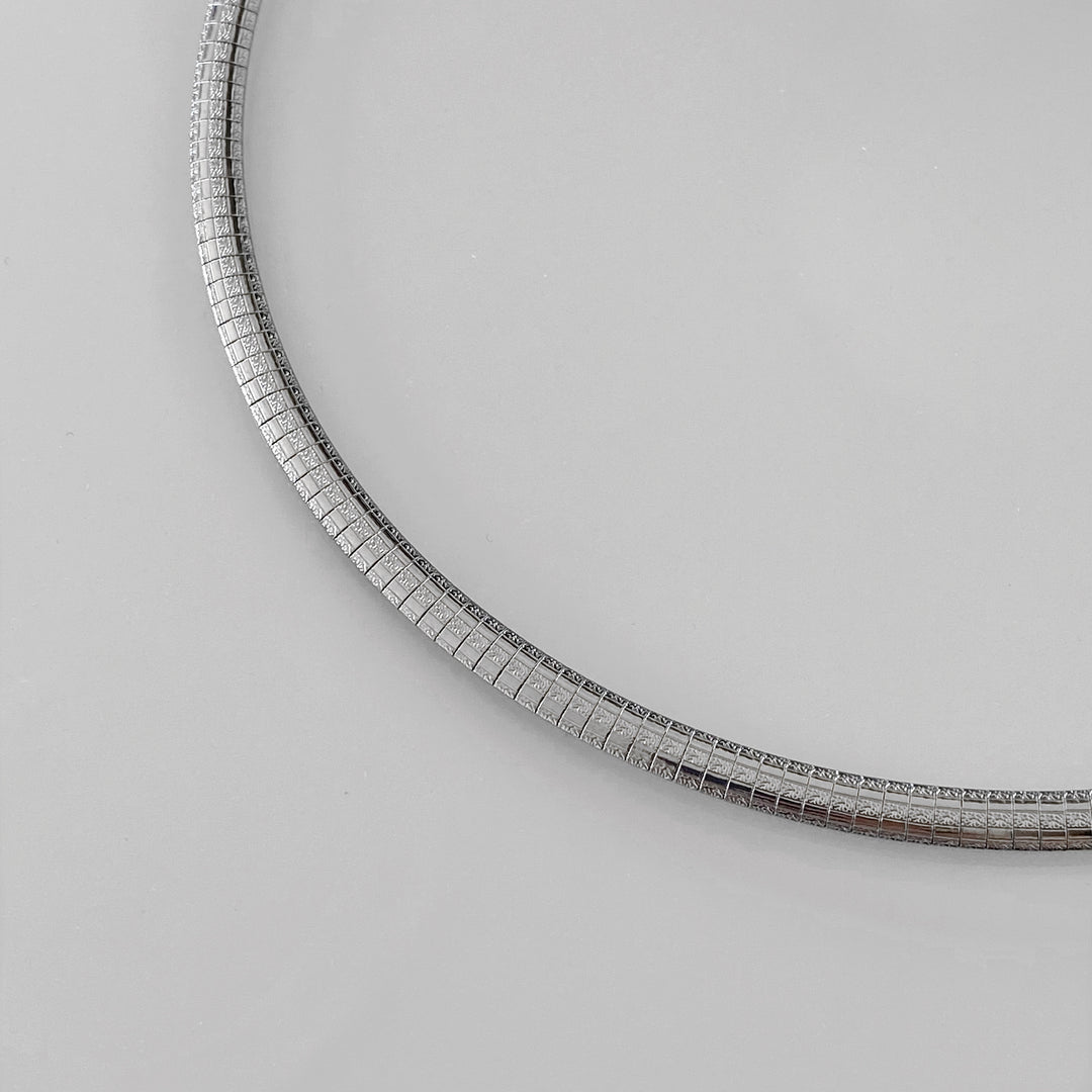 JADE SILVER NECKLACE