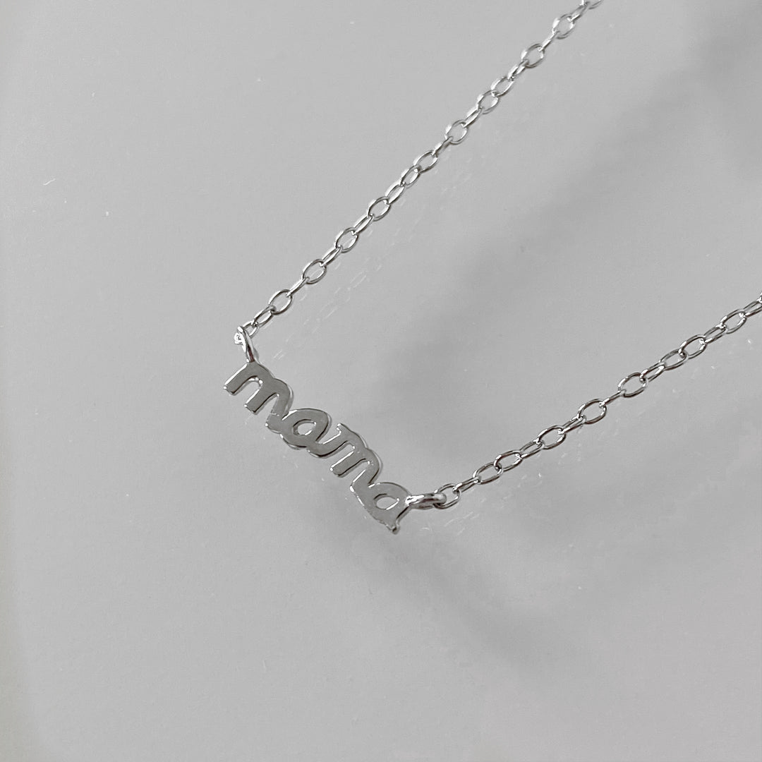 MAMA SMALL SILVER NECKLACE