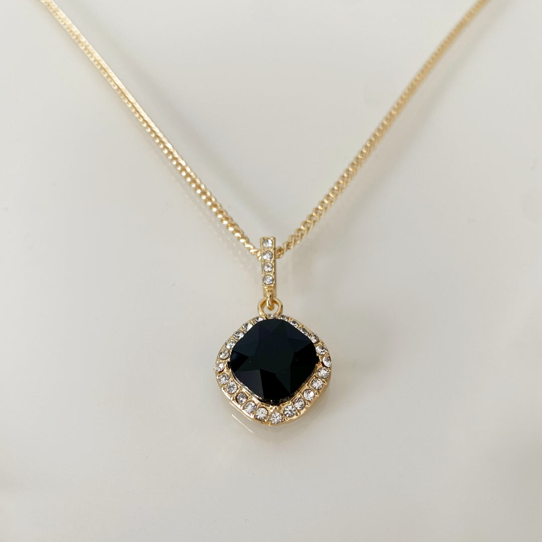 BAILY GOLD BLACK NECKLACE