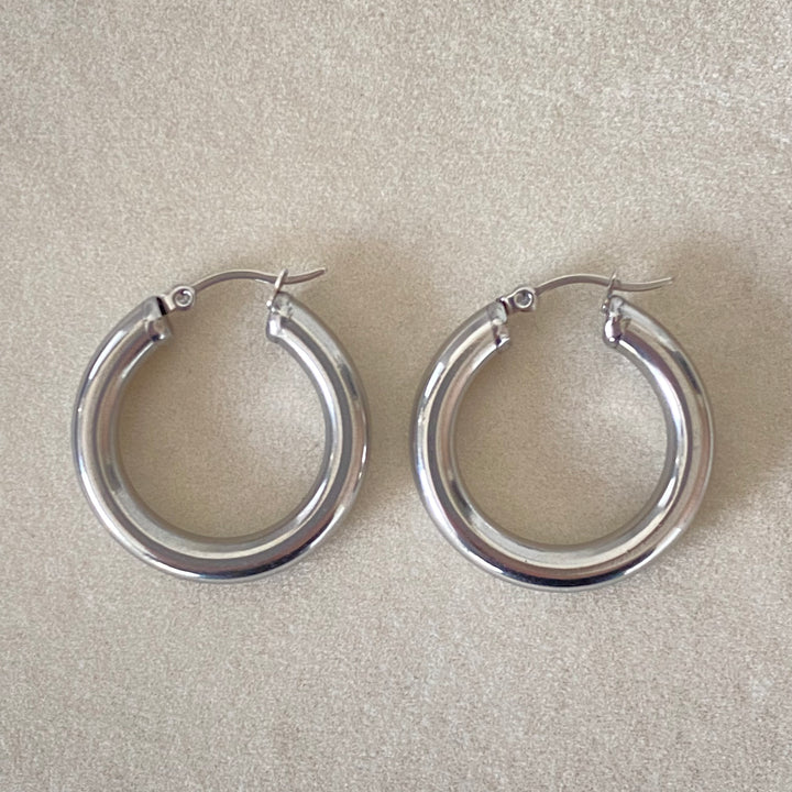 KATE SILVER SMALL EARRINGS