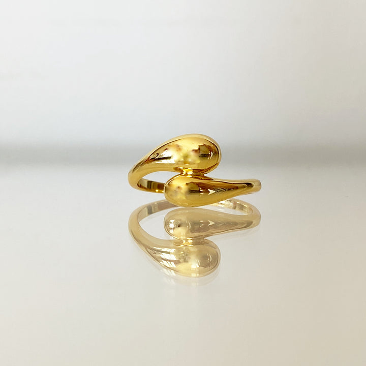 LILY GOLD RING