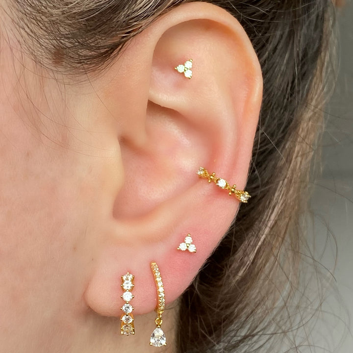 AMELIA GOLD WHITE EARRINGS