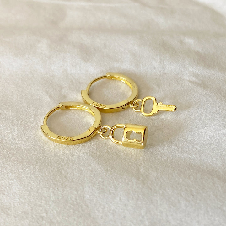 SECRET GOLD EARRINGS