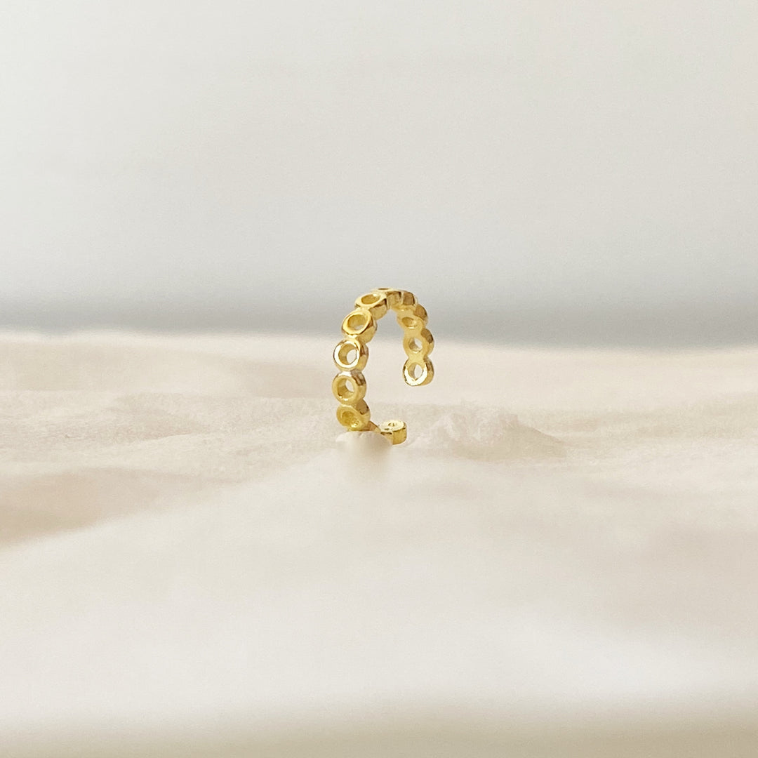 PIPER GOLD EARCUFF
