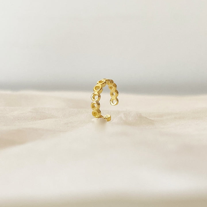 PIPER GOLD EARCUFF